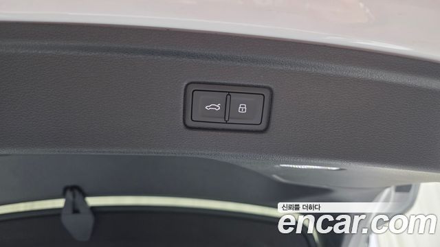 Audi A5 2019 — photo 29