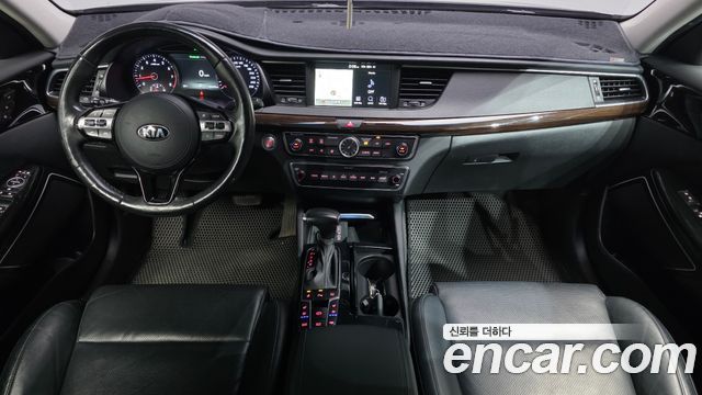 Kia K7 2018 — photo 7