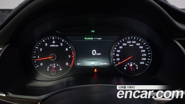 Kia K7 2018 — photo 8