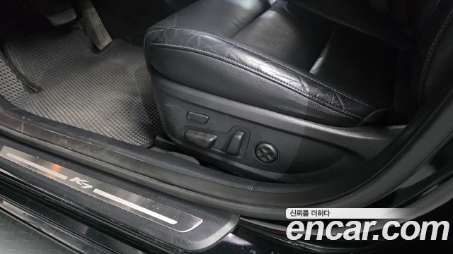 Kia K7 2018 — photo 17