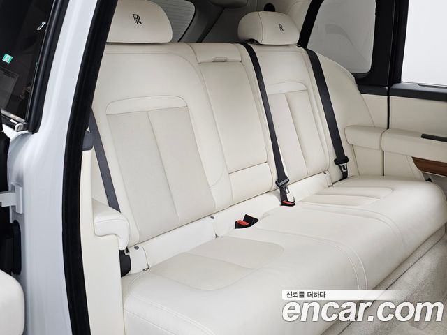 Rolls-Royce Cullinan 2022 — photo 12