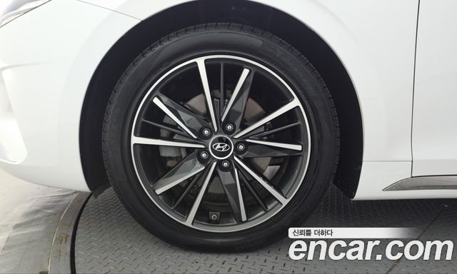 Hyundai Grandeur 2022 — photo 5
