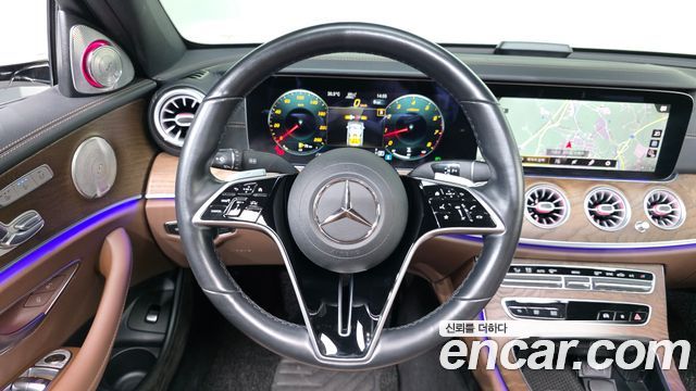 Mercedes-Benz E-Class 2021 — photo 19