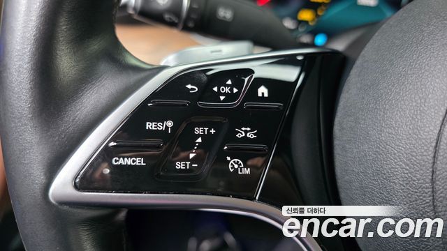 Mercedes-Benz E-Class 2021 — photo 25