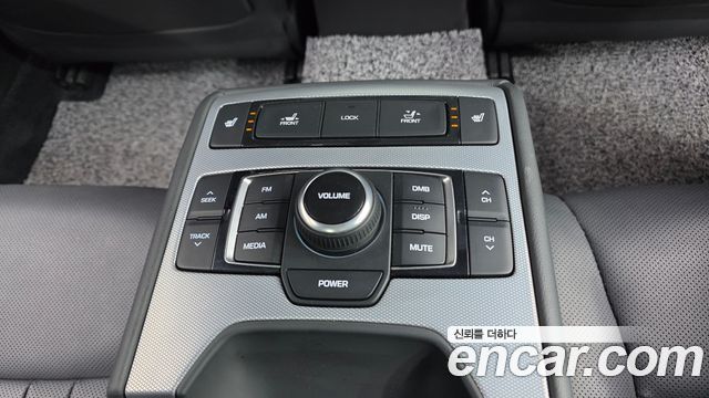 Genesis G80 2020 — photo 19