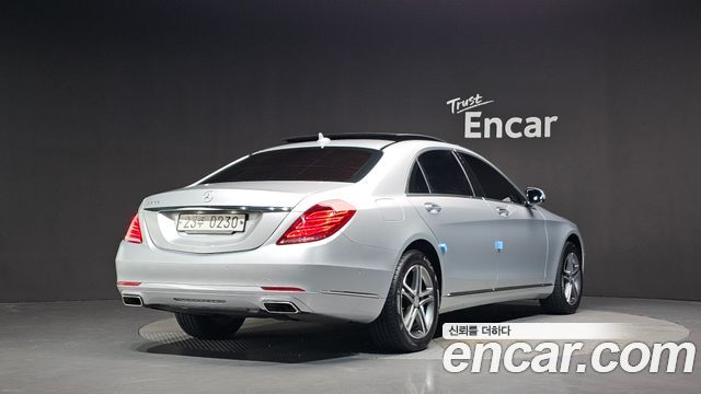 Mercedes-Benz S-Class 2016 — photo 2