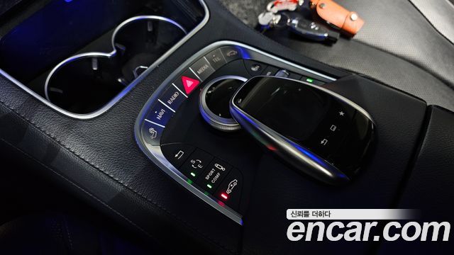 Mercedes-Benz S-Class 2016 — photo 17