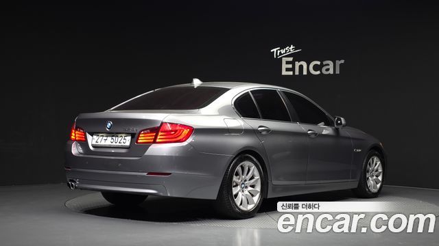 BMW 5-Series 2013 — photo 2