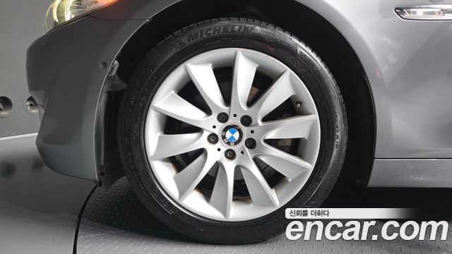 BMW 5-Series 2013 — photo 5