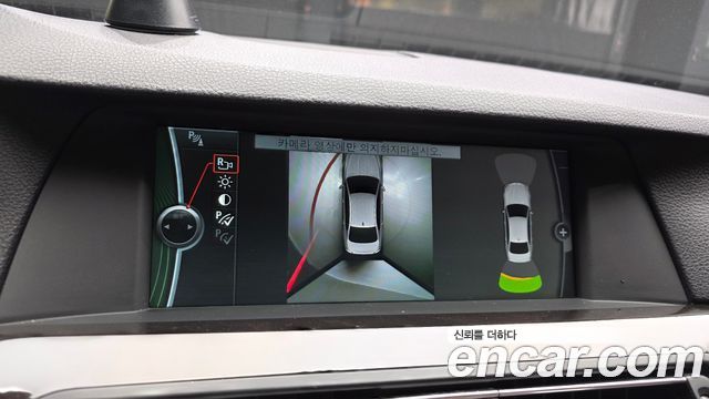 BMW 5-Series 2013 — photo 21