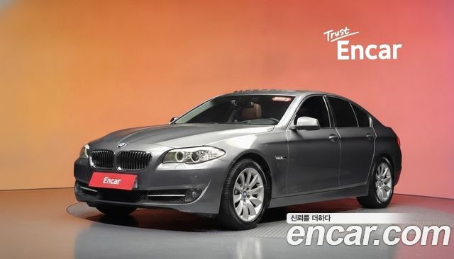 BMW 5-Series 2013 — photo 1