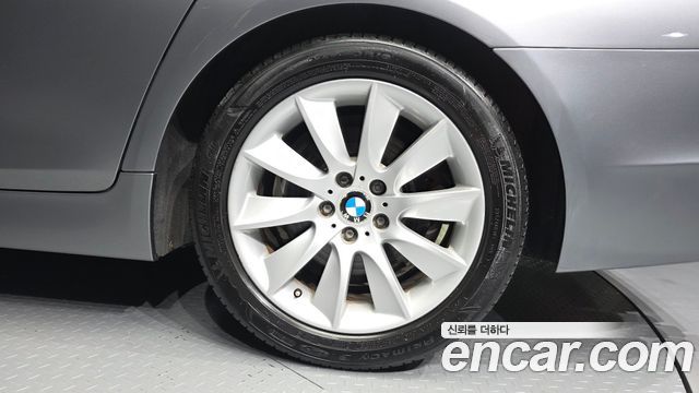 BMW 5-Series 2013 — photo 7