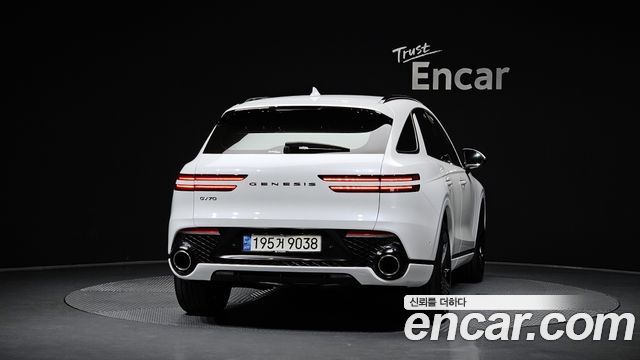 Genesis GV70 2021 — photo 4