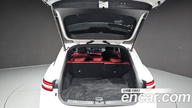 Genesis GV70 2021 — photo 38