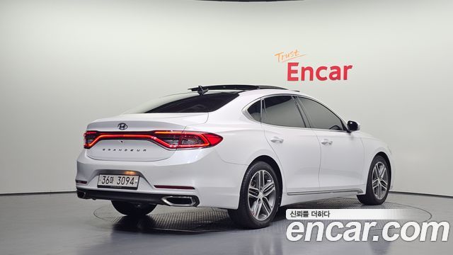 Hyundai Grandeur 2017 — photo 2