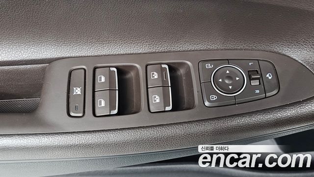 Hyundai Grandeur 2017 — photo 12
