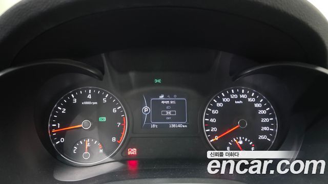 Kia K5 2016 — photo 8