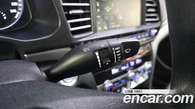 Hyundai AVANTE 2020 — photo 23