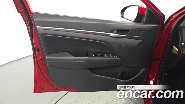 Hyundai AVANTE 2020 — photo 14