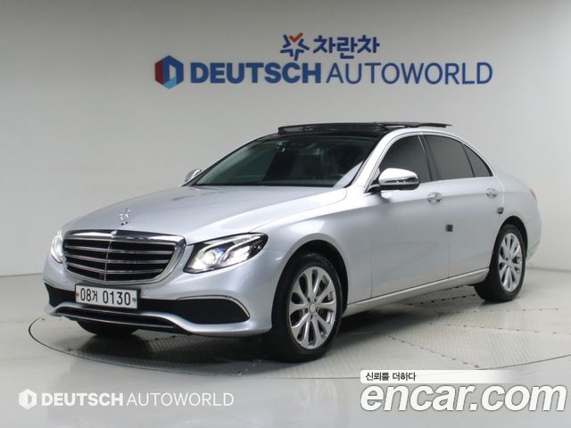 Mercedes-Benz E-Class 2017 — photo 1
