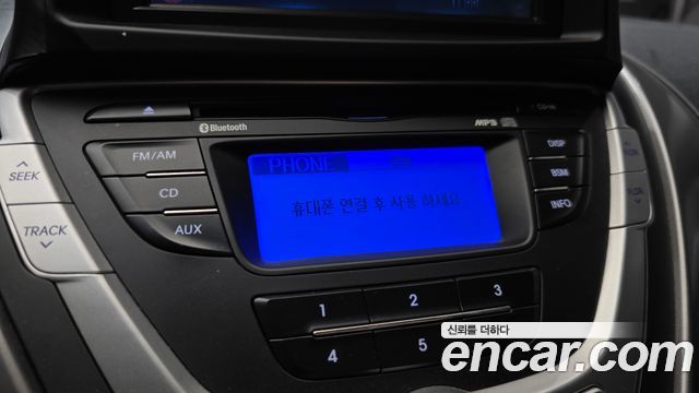 Hyundai AVANTE 2012 — photo 15