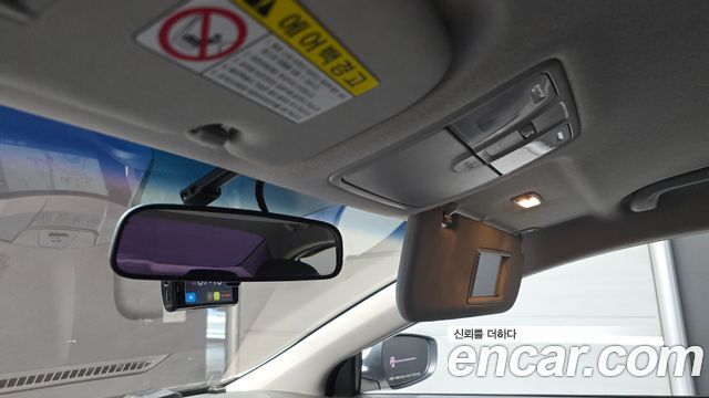 Hyundai AVANTE 2012 — photo 19
