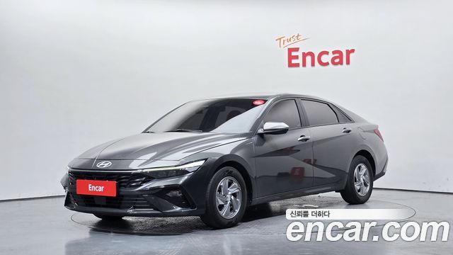Hyundai AVANTE 2024 — photo 1