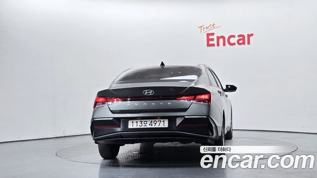 Hyundai AVANTE 2024 — photo 4