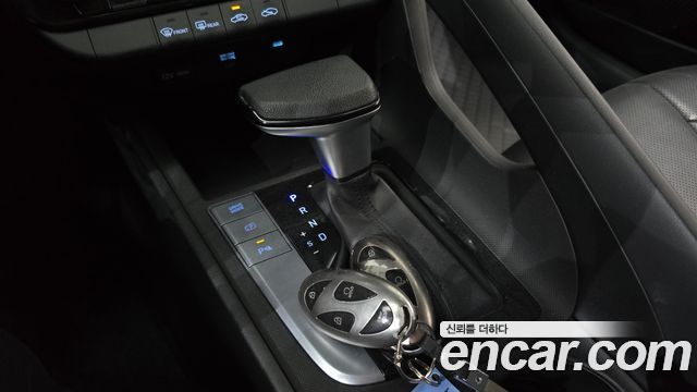 Hyundai AVANTE 2024 — photo 9