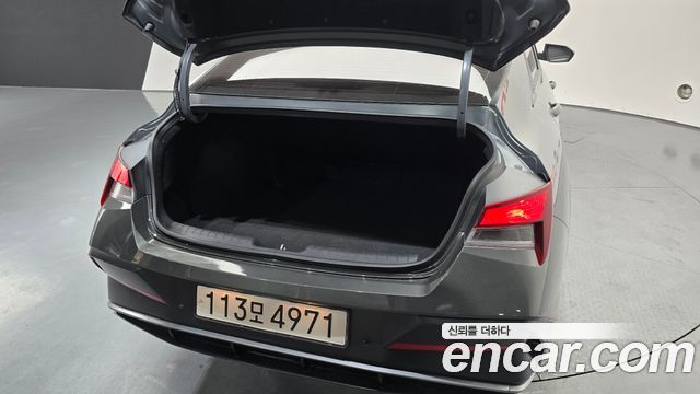 Hyundai AVANTE 2024 — photo 20