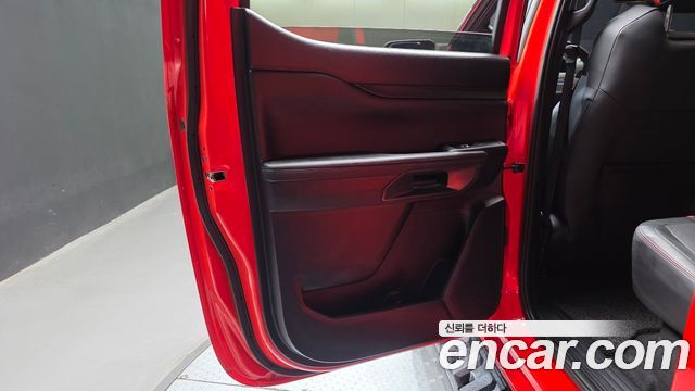 Ford Ranger 2025 — photo 15