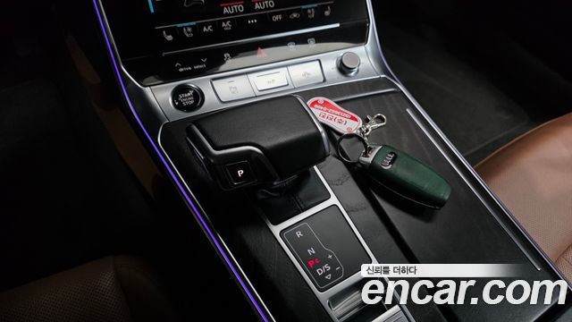 Audi A6 2023 — photo 12