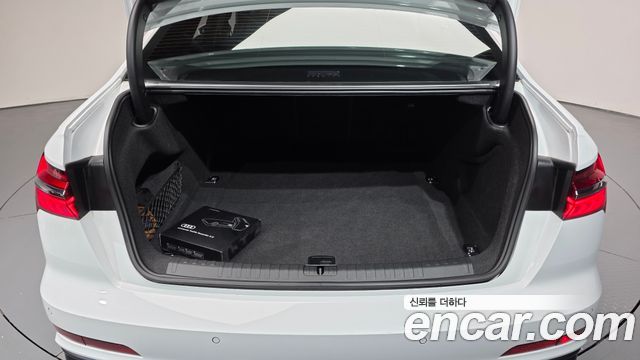 Audi A6 2023 — photo 26