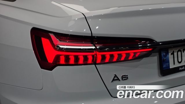Audi A6 2023 — photo 9