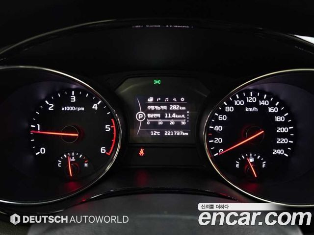 Kia Canival 2016 — photo 8