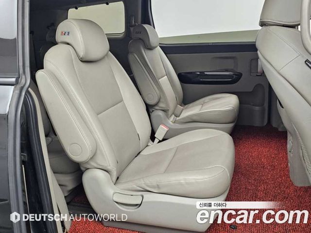 Kia Canival 2016 — photo 12