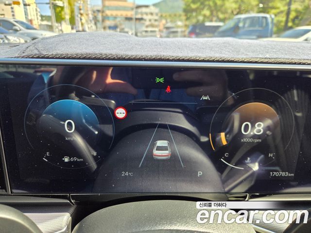 Hyundai Grandeur 2023 — photo 15