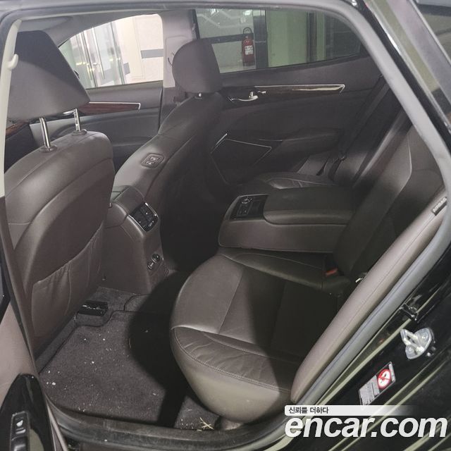 Kia K7 2017 — photo 10