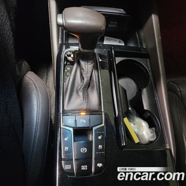 Kia K7 2017 — photo 12