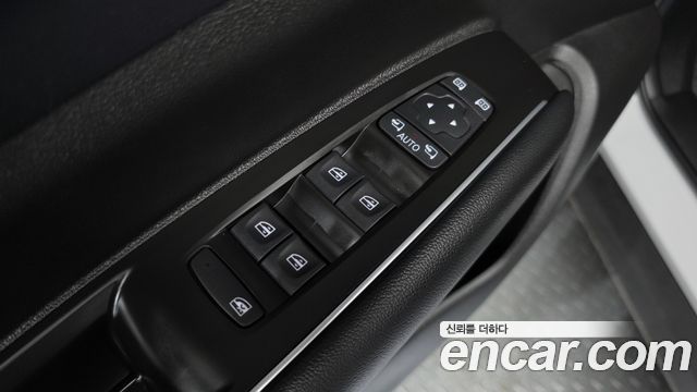 Renault Korea QM6 2025 — photo 27
