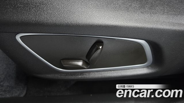 Renault Korea QM6 2025 — photo 31
