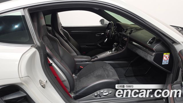 Porsche 718 2018 — photo 11
