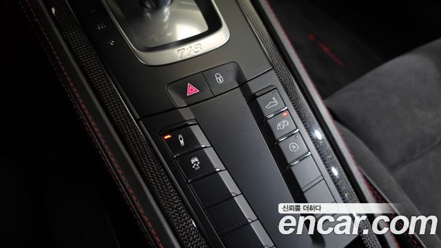 Porsche 718 2018 — photo 16