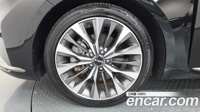 Kia K8 2022 — photo 5