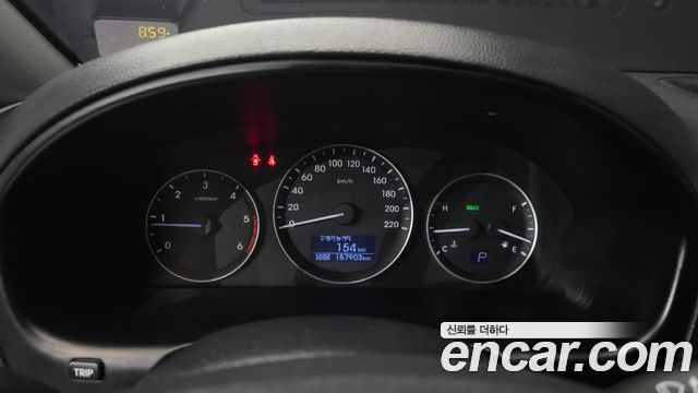 Hyundai Starex 2017 — photo 11