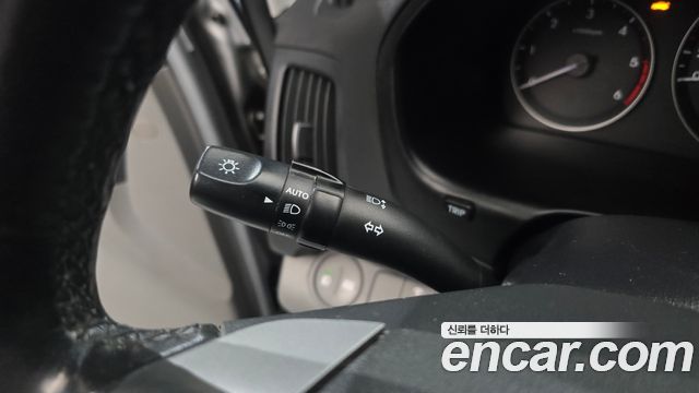 Hyundai Starex 2017 — photo 22