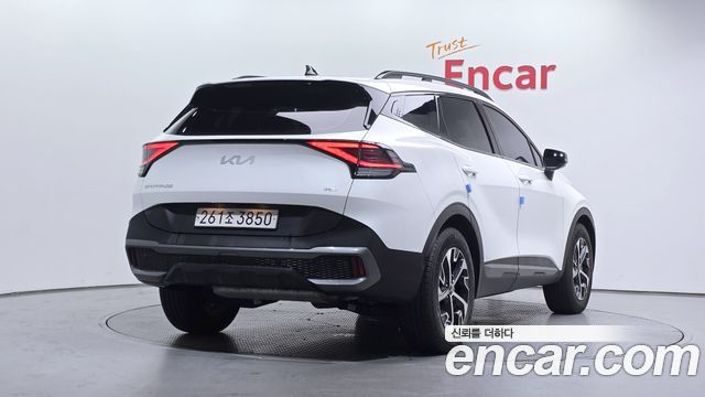 Kia Sportage 2023 — photo 2