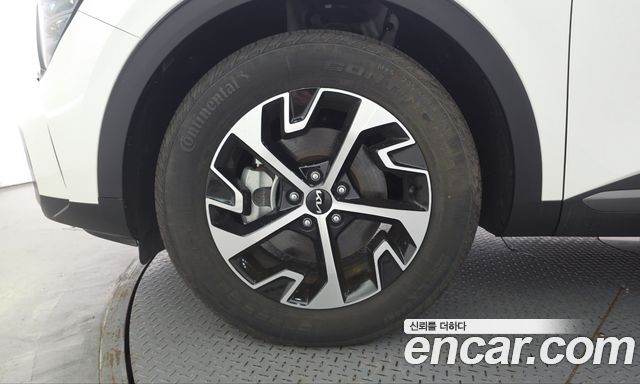 Kia Sportage 2023 — photo 5