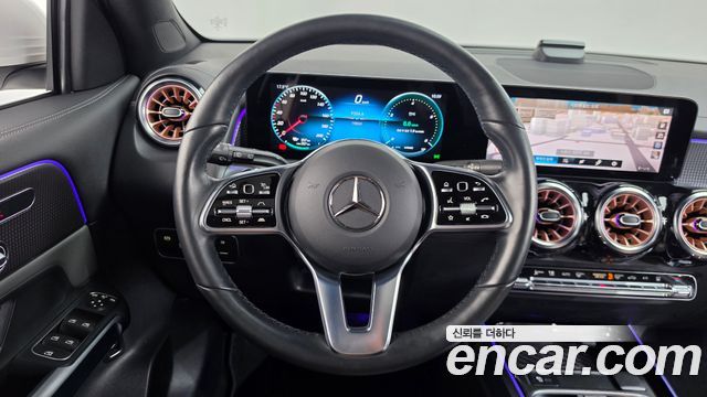 Mercedes-Benz EQB 2023 — photo 19
