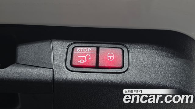 Mercedes-Benz EQB 2023 — photo 22